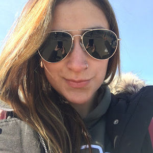 Meet your Posher, Lucia